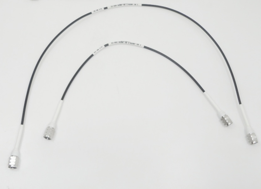 SMA/2.92mm frekuensi tinggi ke Mini SMA/MSSM Male Connector Cable Assemblies hingga 40 GHz Mating Cable CXN3506