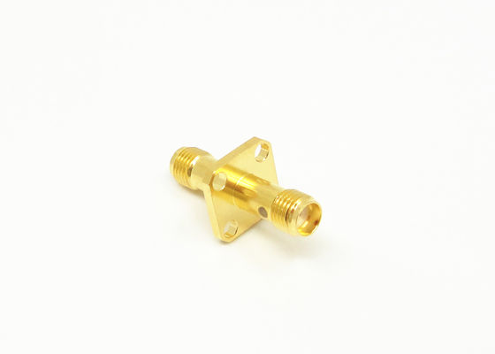 4 Lubang Flange Mount Konektor RF SMA / Konektor Antena RF Berlapis Emas